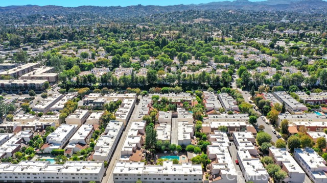 Detail Gallery Image 35 of 36 For 6226 Nita Ave, Woodland Hills,  CA 91367 - 2 Beds | 2/1 Baths