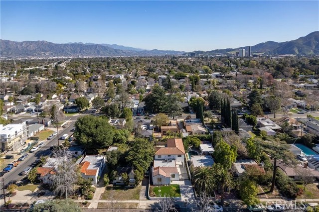 Detail Gallery Image 24 of 27 For 4944 Denny Ave, North Hollywood,  CA 91601 - 3 Beds | 4 Baths