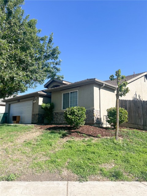 Detail Gallery Image 1 of 13 For 2153 W Solis St, Merced,  CA 95348 - 4 Beds | 2 Baths