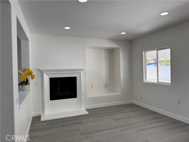 Detail Gallery Image 4 of 20 For 1416 Plaza Way, Perris,  CA 92570 - 4 Beds | 2/1 Baths