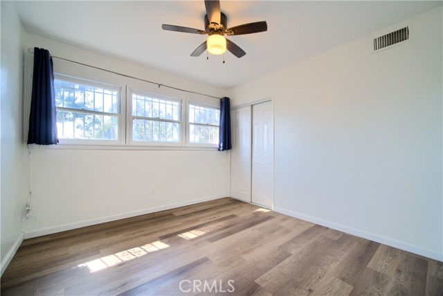 6083 Merito Avenue, San Bernardino CA: https://media.crmls.org/medias/304c7703-7f72-4665-98f5-4229bffd5a45.jpg