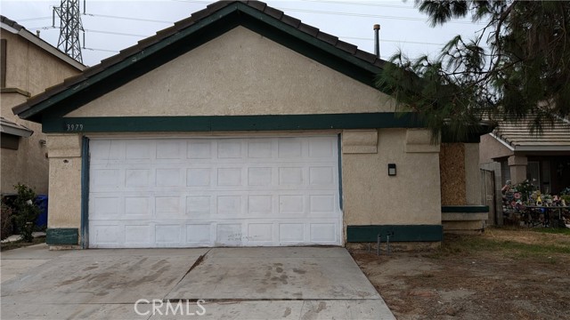 13979 Green Vista Dr, Fontana, CA 92337