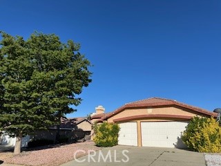 Detail Gallery Image 2 of 18 For 40350 Wood Ct, Palmdale,  CA 93551 - 3 Beds | 2 Baths