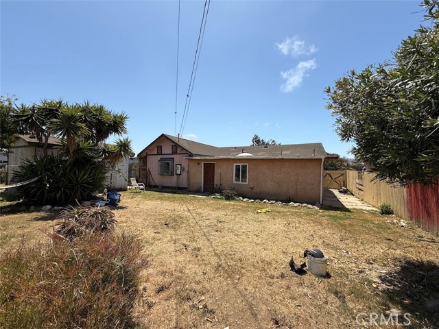 2073 Sandalwood Drive, Santa Maria CA: https://media.crmls.org/medias/304d3345-aaf3-4e45-920c-3745f1dd6464.jpg