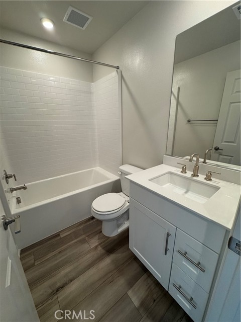 2131 Cumberland, Pomona CA: https://media.crmls.org/medias/304d6a4e-72ee-4ea7-93e2-464d2757bd3c.jpg