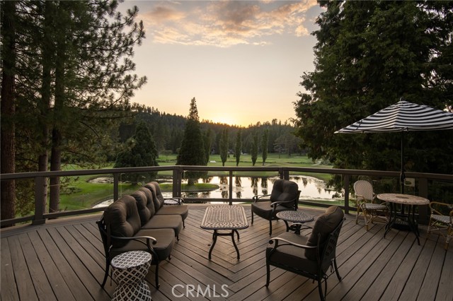 420 Golf Course Road, Lake Arrowhead CA: https://media.crmls.org/medias/304e1160-b56a-4f28-9da0-91898f5e2a5e.jpg