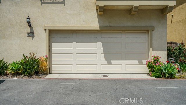 4248 W 5th Street, Santa Ana CA: https://media.crmls.org/medias/304e3f75-5f63-4393-a5c8-d36c76909c1c.jpg