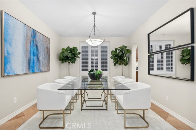 Detail Gallery Image 17 of 39 For 33 Tall Hedge, Irvine,  CA 92603 - 3 Beds | 3/1 Baths