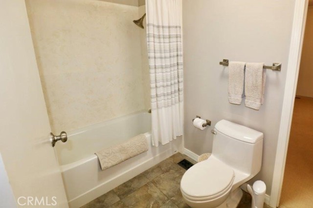 635 Shadow Lake Avenue, Brea CA: https://media.crmls.org/medias/304ecaa1-09fb-47f4-9ce1-93984259bd84.jpg