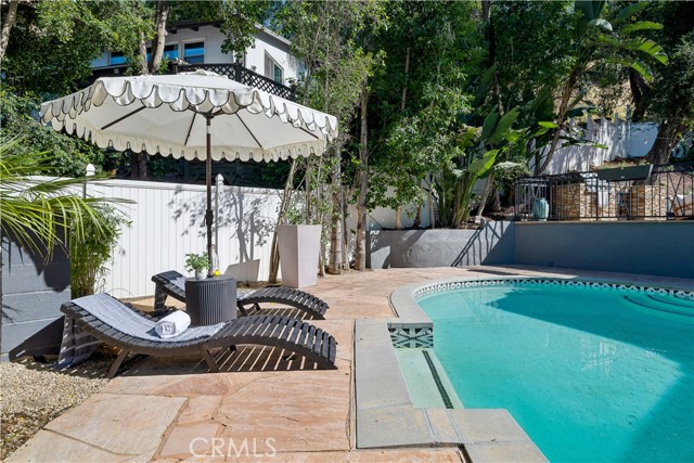 Detail Gallery Image 55 of 73 For 4590 Ensenada Dr, Woodland Hills,  CA 91364 - 3 Beds | 2/1 Baths