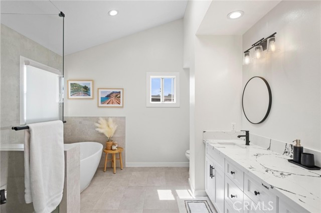 2017 Curtis Avenue, Redondo Beach CA: https://media.crmls.org/medias/304ef02d-2b8d-4b6a-9d82-8fd5753cc0c5.jpg