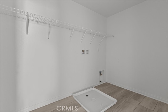4295 S Hermosa Paseo, Ontario CA: https://media.crmls.org/medias/3050122d-0b78-4e68-bb89-02a793ba256b.jpg