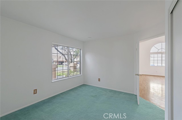 29608 Bright Spot Road, Highland CA: https://media.crmls.org/medias/305106bb-f761-484a-b282-220368ebb3fd.jpg