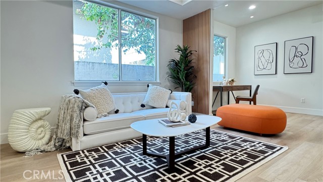 1116 W Huntington Drive, Arcadia CA: https://media.crmls.org/medias/3051775b-9226-4f52-9af6-16828d9b2f8a.jpg