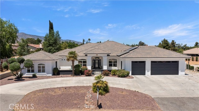 Image 2 for 9424 Sierra Vista Rd, Phelan, CA 92371