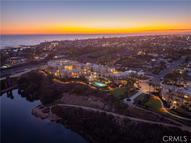 4025 Canario Street, Carlsbad CA: https://media.crmls.org/medias/3052701c-7d2a-4d6e-9d56-3a385d7df817.jpg