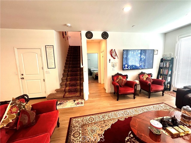 2421 Via Alicante, Corona CA: https://media.crmls.org/medias/3052b0de-a5cf-41f2-9cf1-fb30764a24f4.jpg