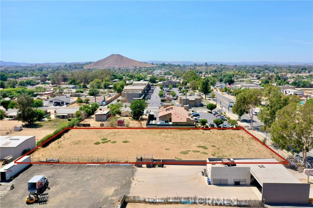 Detail Gallery Image 8 of 21 For 866 6th St, Norco,  CA 92860 - – Beds | – Baths