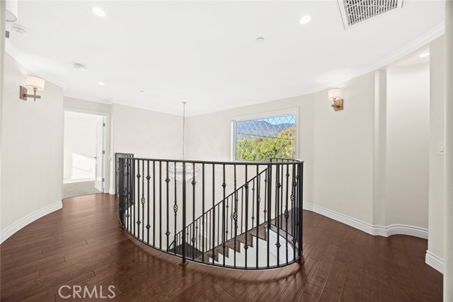 416 N Altura Road, Arcadia CA: https://media.crmls.org/medias/30530eb7-74e0-40ba-a455-da711eb7f643.jpg