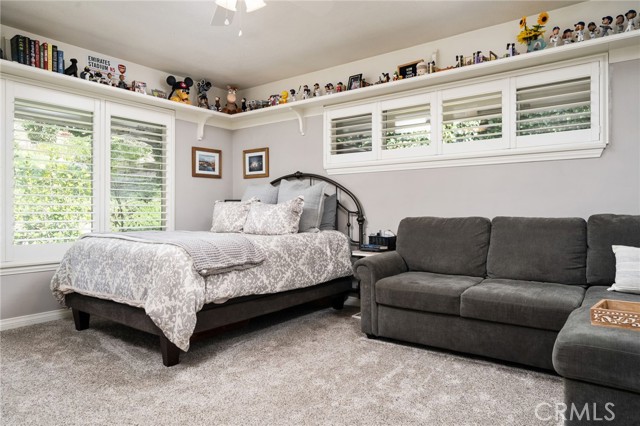 Detail Gallery Image 13 of 39 For 1098 W 25th Street, Upland,  CA 91784 - 4 Beds | 3 Baths