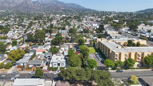 Detail Gallery Image 32 of 34 For 10530 Mcvine Ave, Sunland,  CA 91040 - 2 Beds | 2 Baths
