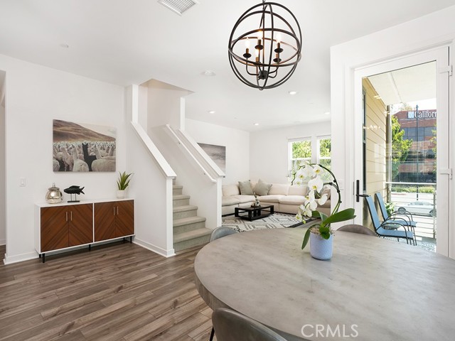 711 S Grable Circle, Orange CA: https://media.crmls.org/medias/3054481f-5f91-48f5-a3b9-972d88fe2159.jpg