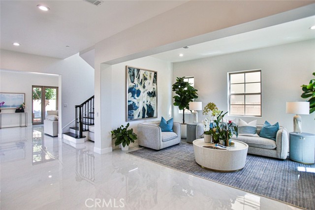 Detail Gallery Image 3 of 63 For 17413 Siena, Fountain Valley,  CA 92708 - 4 Beds | 4 Baths