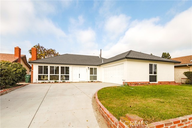 6091 Larchwood Dr, Huntington Beach, CA 92647