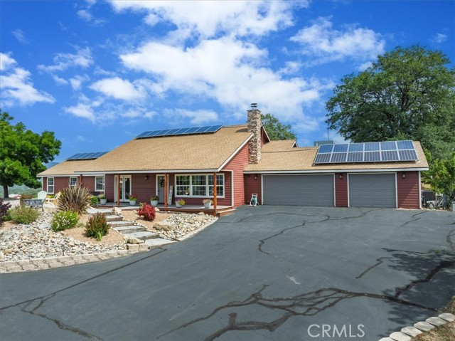 Detail Gallery Image 5 of 47 For 47527 Miami Highlands Dr, Oakhurst,  CA 93644 - 4 Beds | 2/1 Baths