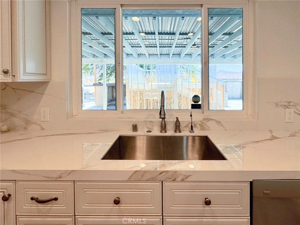 MLS #OC25244516 image #35