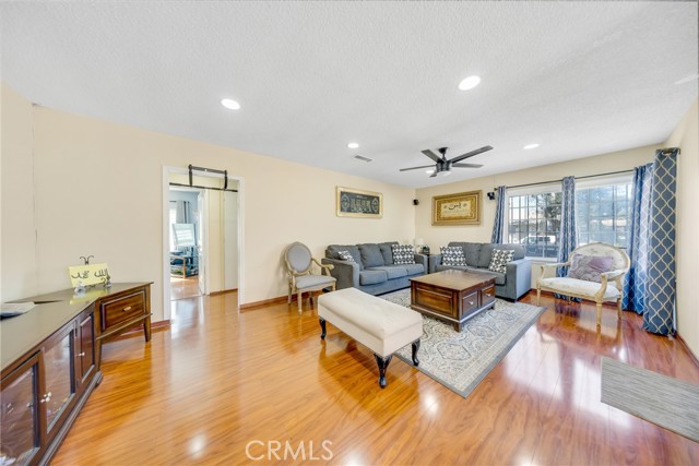 Front Image Thumbnail for CRWS25231016