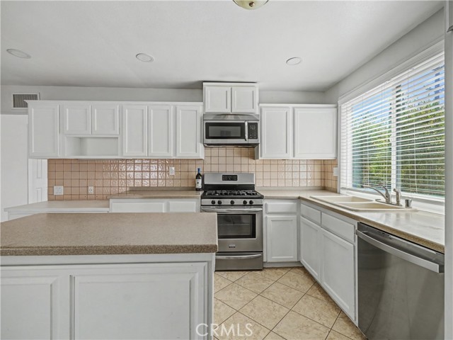 Detail Gallery Image 44 of 62 For 6151 Neddy, Woodland Hills,  CA 91367 - 3 Beds | 2 Baths