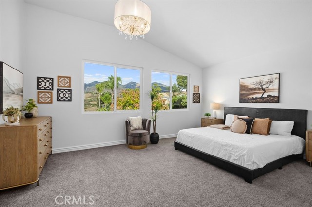 2 Via Bandada, Rancho Santa Margarita CA: https://media.crmls.org/medias/30562ffc-e7a4-4bf0-a6e4-de6e40d28067.jpg