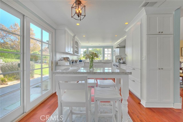 Nook toward kitchen view