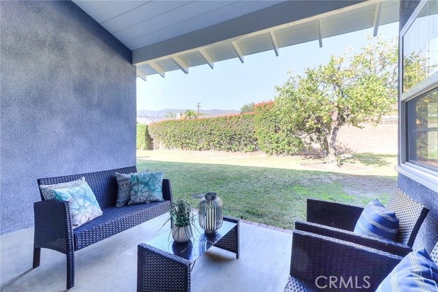 Patio of the master bedroom with a view of the mountains.