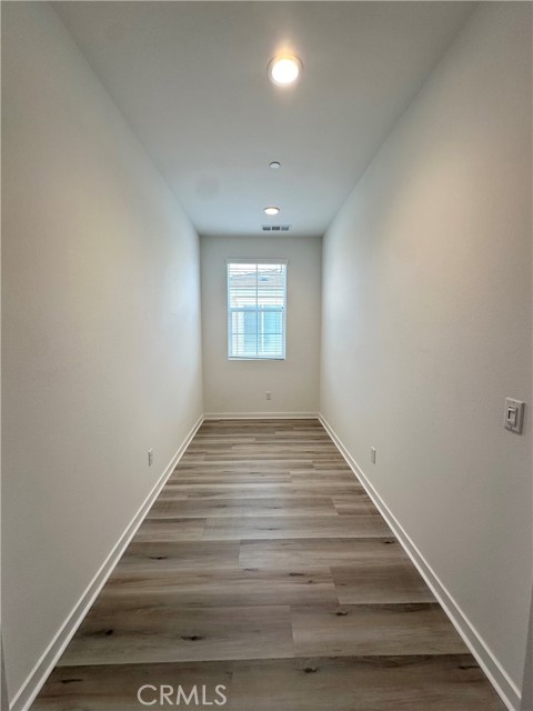 Detail Gallery Image 10 of 18 For 3881 E E Cranbrook Paseo, Ontario,  CA 91761 - 4 Beds | 3 Baths
