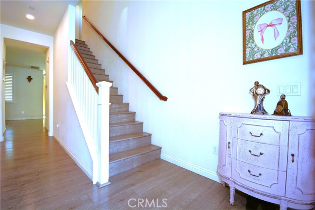 Detail Gallery Image 5 of 34 For 15581 Curry, Fontana,  CA 92336 - 4 Beds | 3/1 Baths