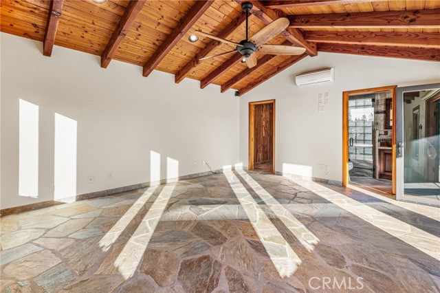 Detail Gallery Image 13 of 42 For 428 San Lucas Dr, Solana Beach,  CA 92075 - 4 Beds | 2 Baths