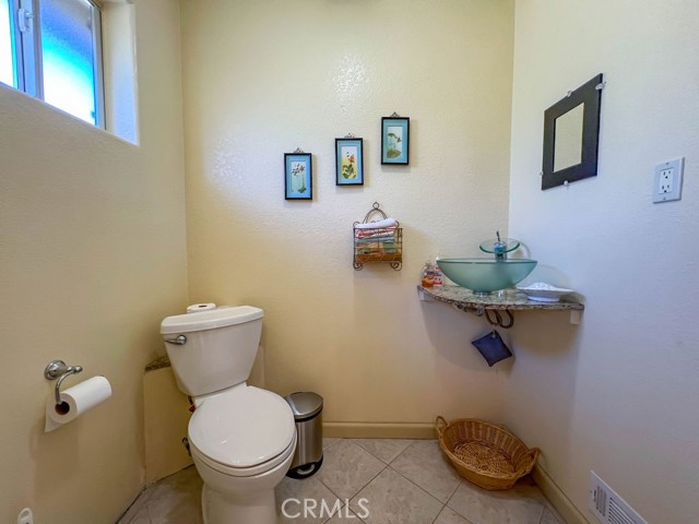 Detail Gallery Image 14 of 69 For 2717 Hillcrest Ct, –,  CA 93222 - 2 Beds | 2/1 Baths