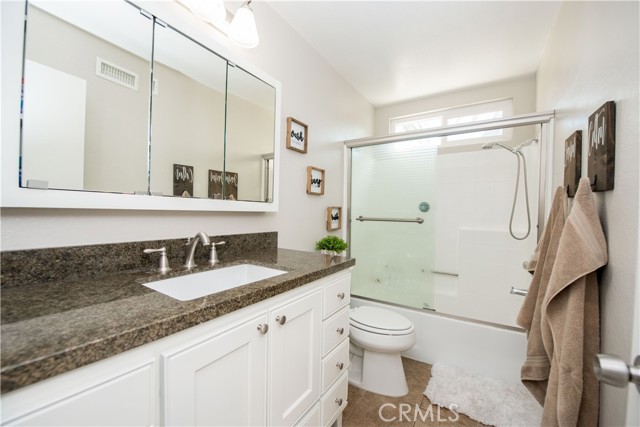 Image 25 of 48 For 11597 Norgate Drive