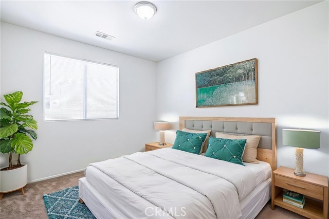 43839 58th W Street, Lancaster CA: https://media.crmls.org/medias/305abbcd-df7c-4bca-9191-43e53df1b3be.jpg