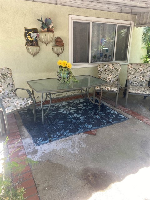 7544 Owens Street, Tujunga CA: https://media.crmls.org/medias/305b240c-bbab-4f6a-867b-06bdf8e97da0.jpg
