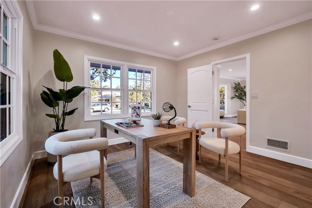 Detail Gallery Image 7 of 66 For 4001 4001 Pine, Long Beach,  CA 90807 - 5 Beds | 5 Baths