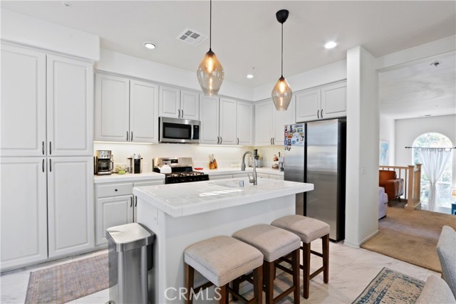 Detail Gallery Image 16 of 35 For 1 Warmspring Ln, Aliso Viejo,  CA 92656 - 3 Beds | 2/1 Baths