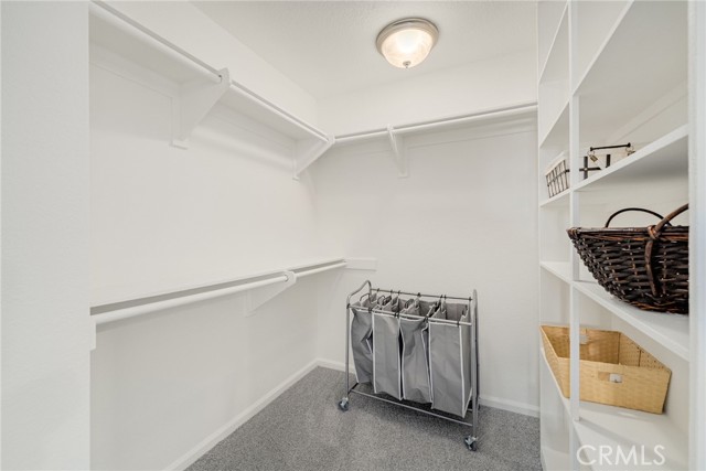 25521 Indian Hill Ln, Laguna Hills CA: https://media.crmls.org/medias/305b7ddb-2245-4348-81d3-50c7b9f6c08a.jpg
