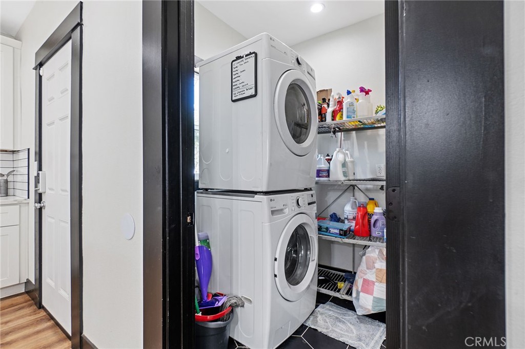 MLS #OC25176241 image #31