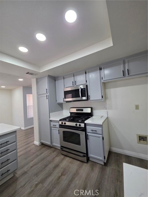 Detail Gallery Image 8 of 24 For 13568 Live Oak St, Hesperia,  CA 92345 - 3 Beds | 2 Baths