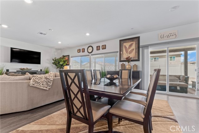 Detail Gallery Image 14 of 41 For 28425 Pinon Ct, Winchester,  CA 92596 - 4 Beds | 3 Baths