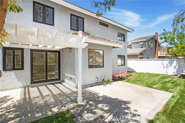 15 Calle Albarda, Rancho Santa Margarita CA: https://media.crmls.org/medias/305d0035-5166-43e4-bac0-7426a2a486bd.jpg