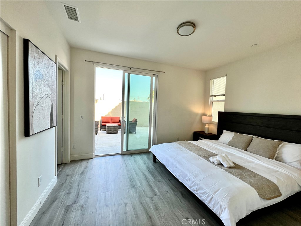 MLS #OC25256644 image #20